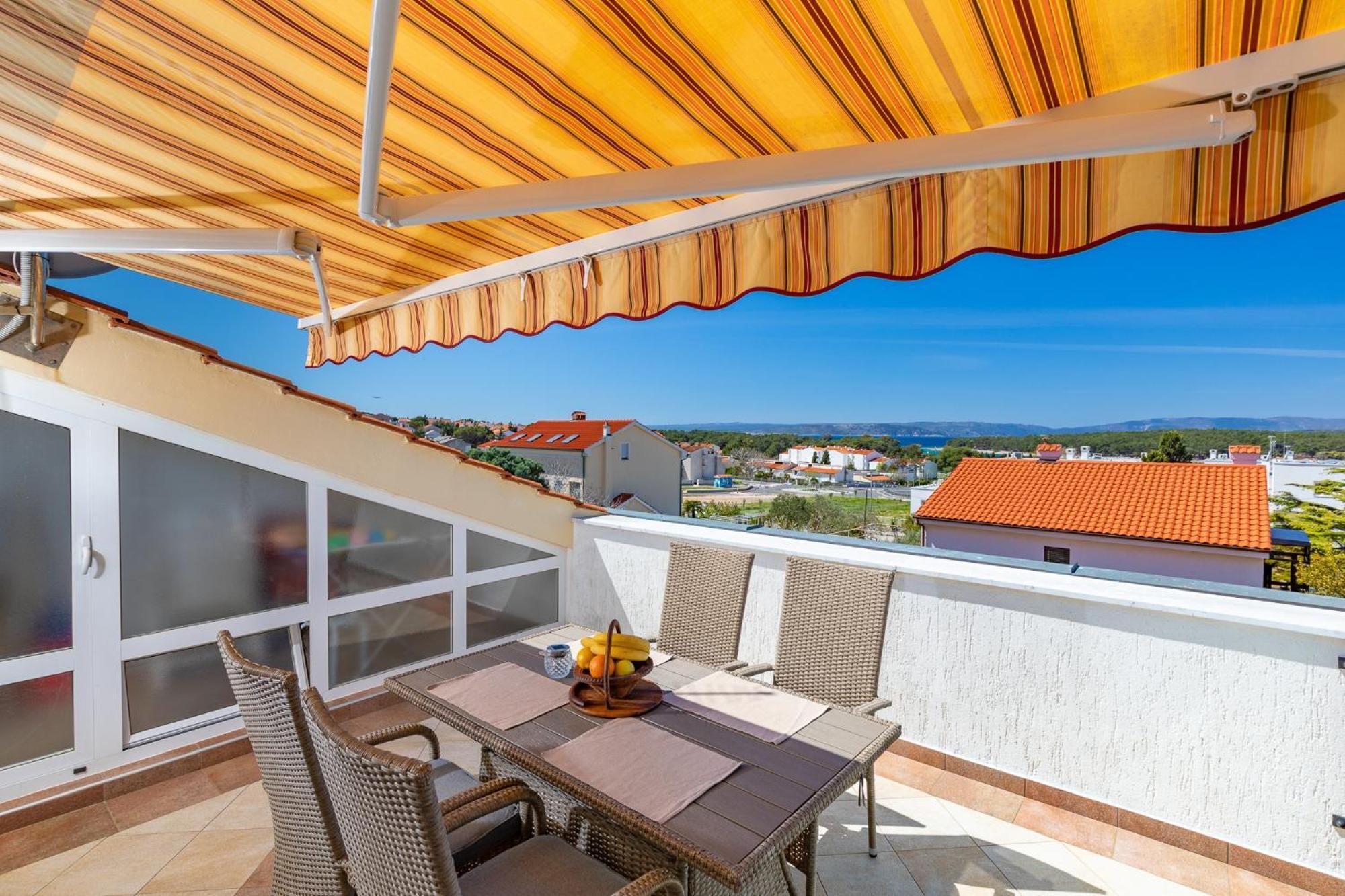 Apartments With A Parking Space Punat, Krk - 20553 Exterior photo